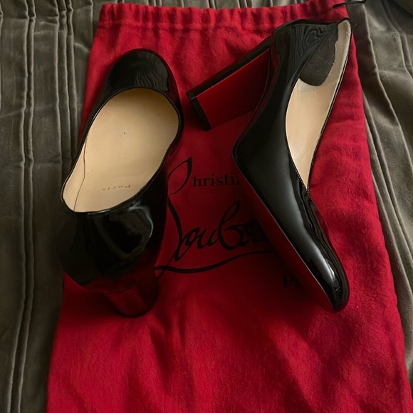 I am selling “Christian Louboutin Lady Gena” 85 Patent Black Size 38 - Picture 4 of 8